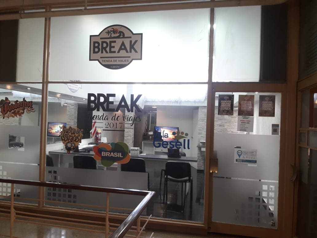 SUPER COMBO !!!! Venta 2 LOCALES COMERCIALES + COCHERA en Galería Mitre Barrio Centro, Córdoba ID: 3872 - Imagen 1