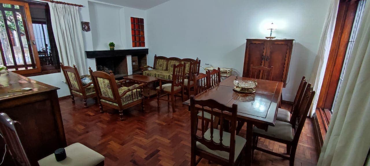 Venta CASA en Barrio Urca sobre calle Lafinur, Cordoba ID: 4149 - Imagen 1